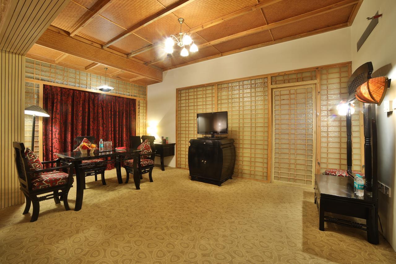 Ramoji Film City- Sitara Luxury Hotel Pedda Ambarpet 외부 사진